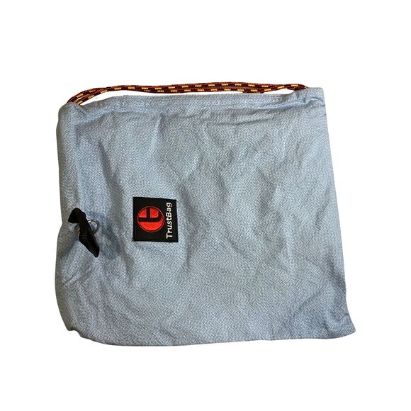 TrustBag Anti-Theft Drawstring Backpack – Cut-Resistant Gray Herringbone - Picture 7 of 7